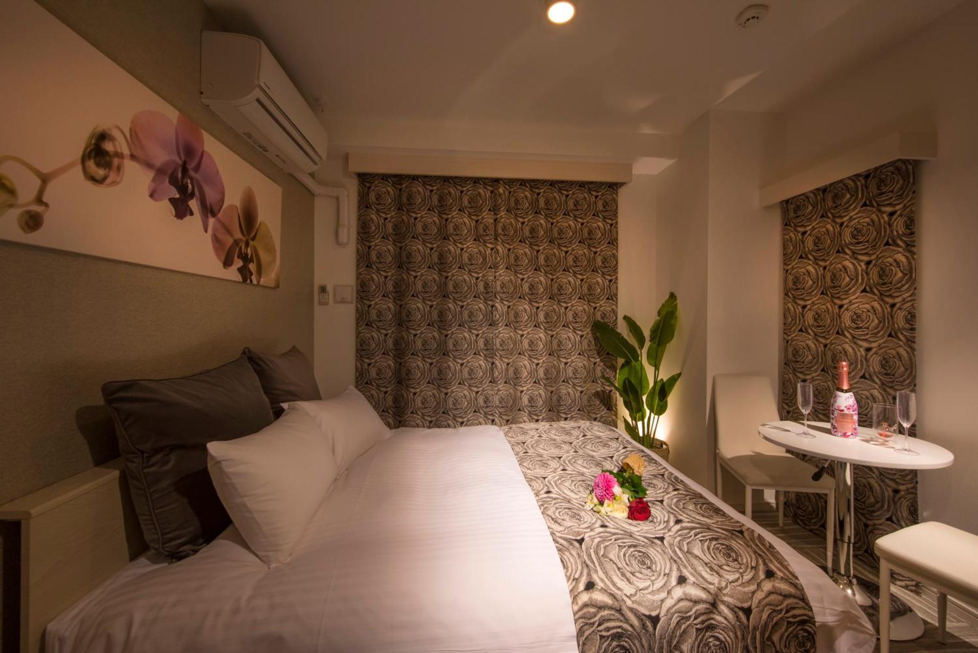 เรสซิเดนซ์ โฮเต็ล ฮะกะตะ 3 Aparthotel ฟูกุโอกะ ภายนอก รูปภาพ